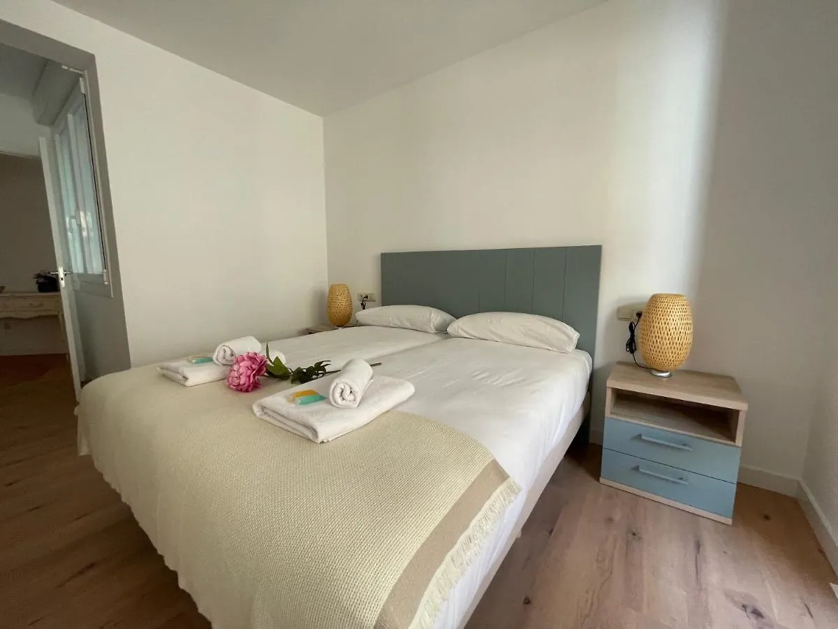 Apartment Izarra By Smiling Rentals Hondarribia Spain